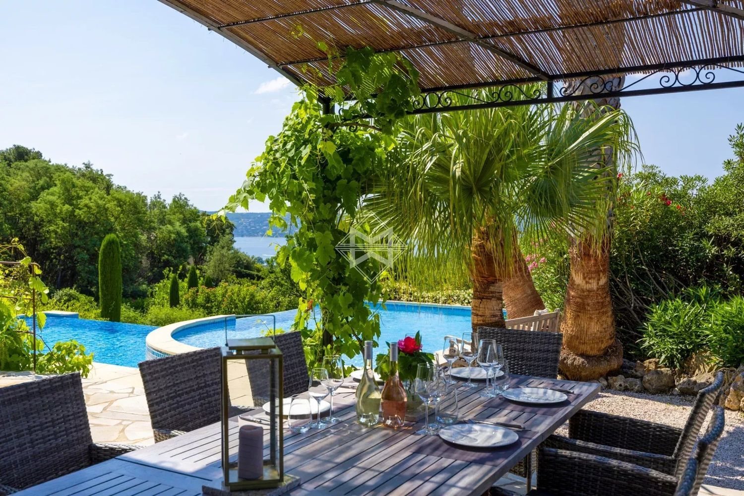 Maison à louer, 250m², Sainte-Maxime