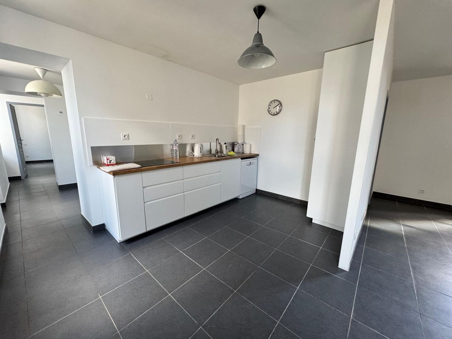 Appartement à louer, 92m², Nîmes