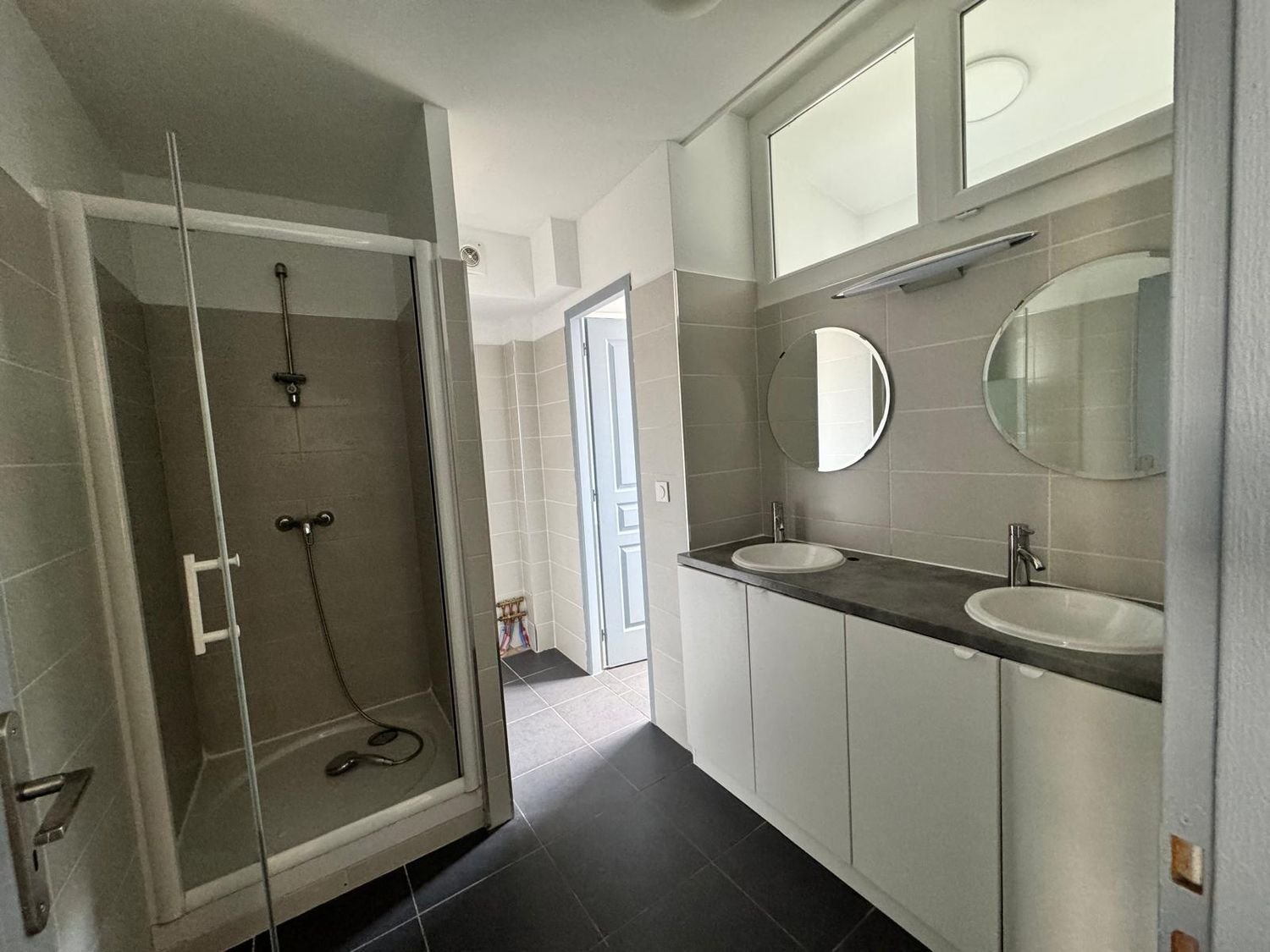 Appartement à louer, 92m², Nîmes