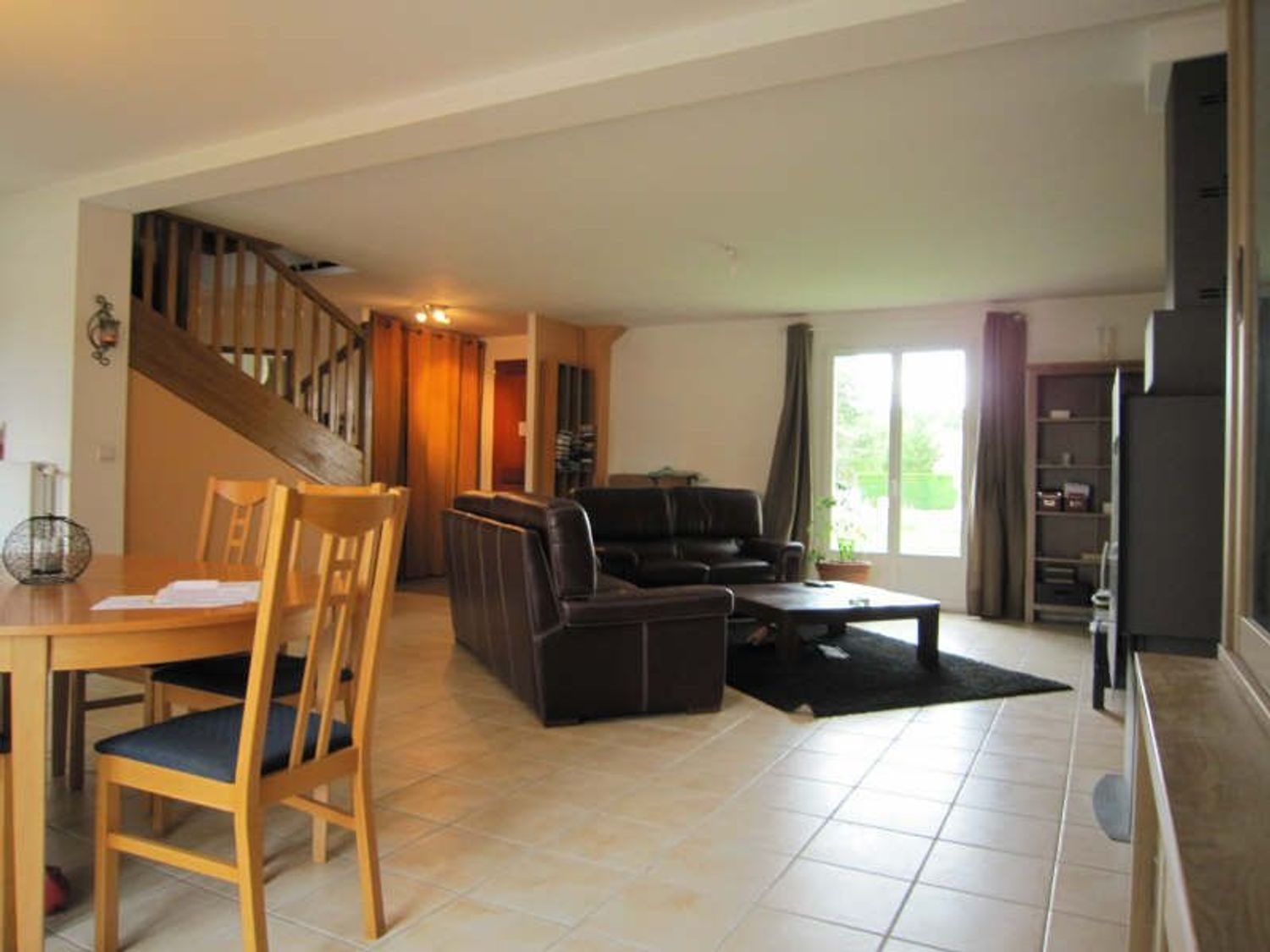 Maison à vendre, 180m², Abondant