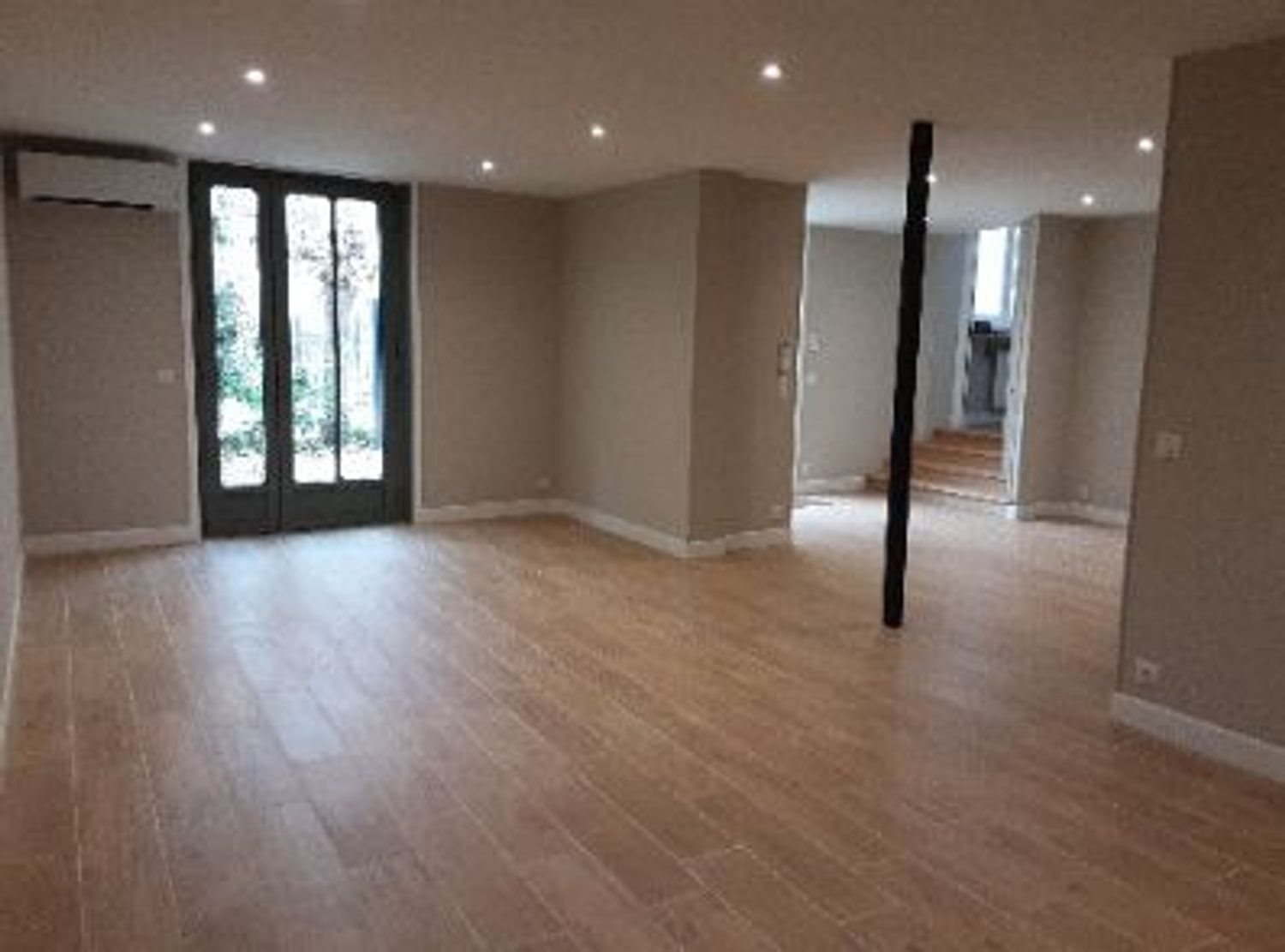 Appartement à louer, 117m², Bordeaux