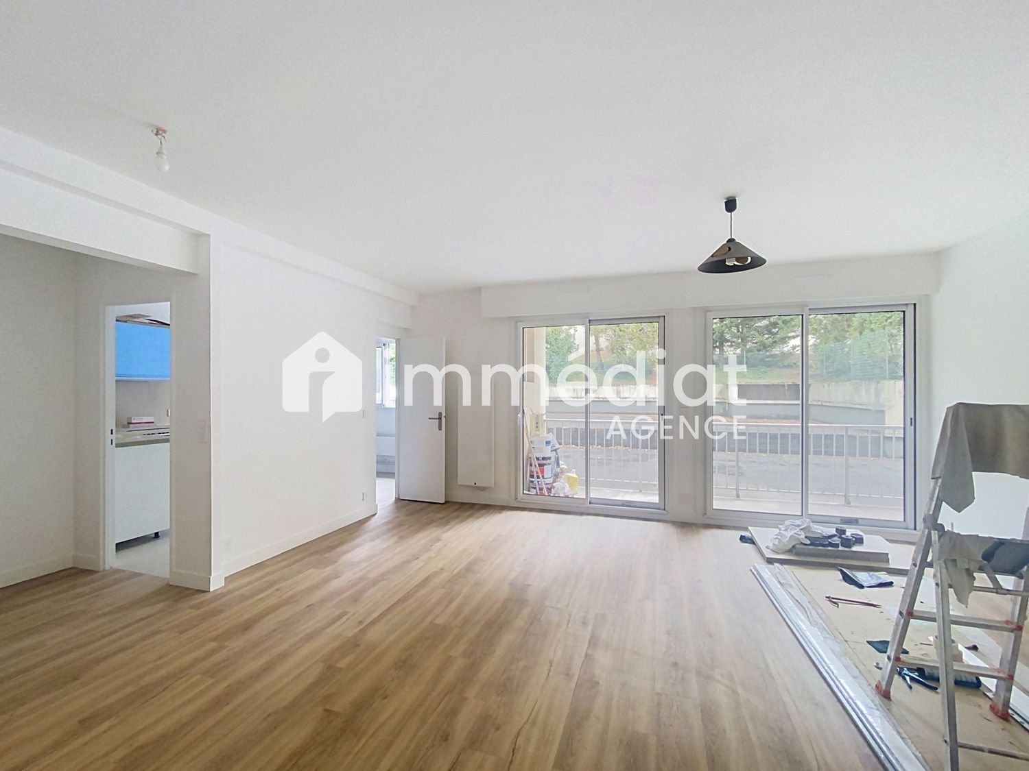 Appartement à louer, 80m², Nanterre
