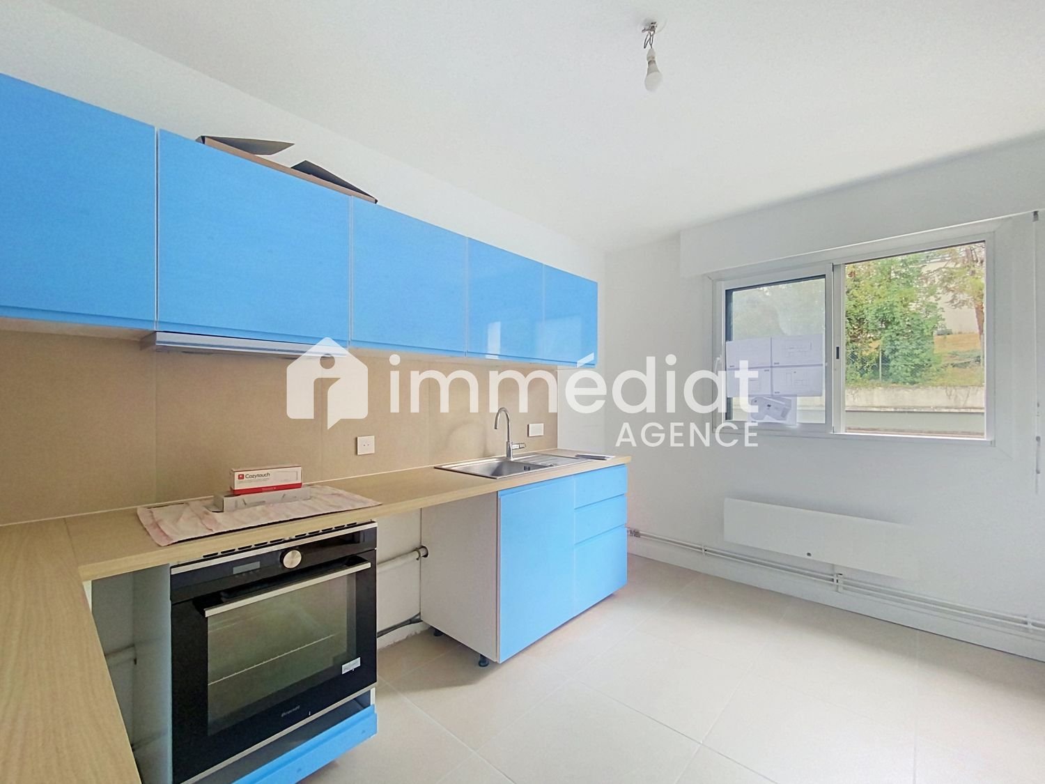 Appartement à louer, 80m², Nanterre