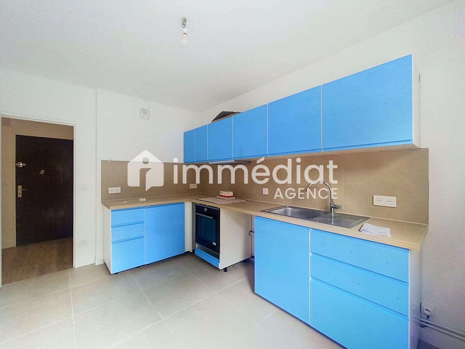 Appartement à louer, 80m², Nanterre