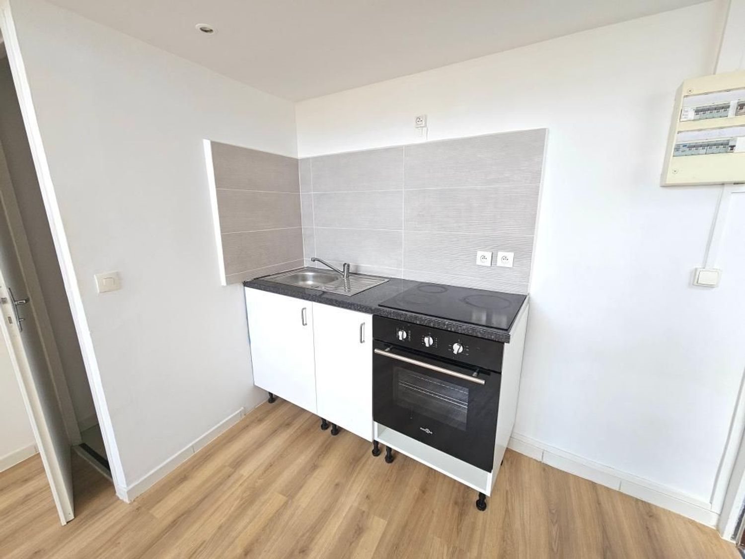 Appartement à louer, 24m², Aubagne
