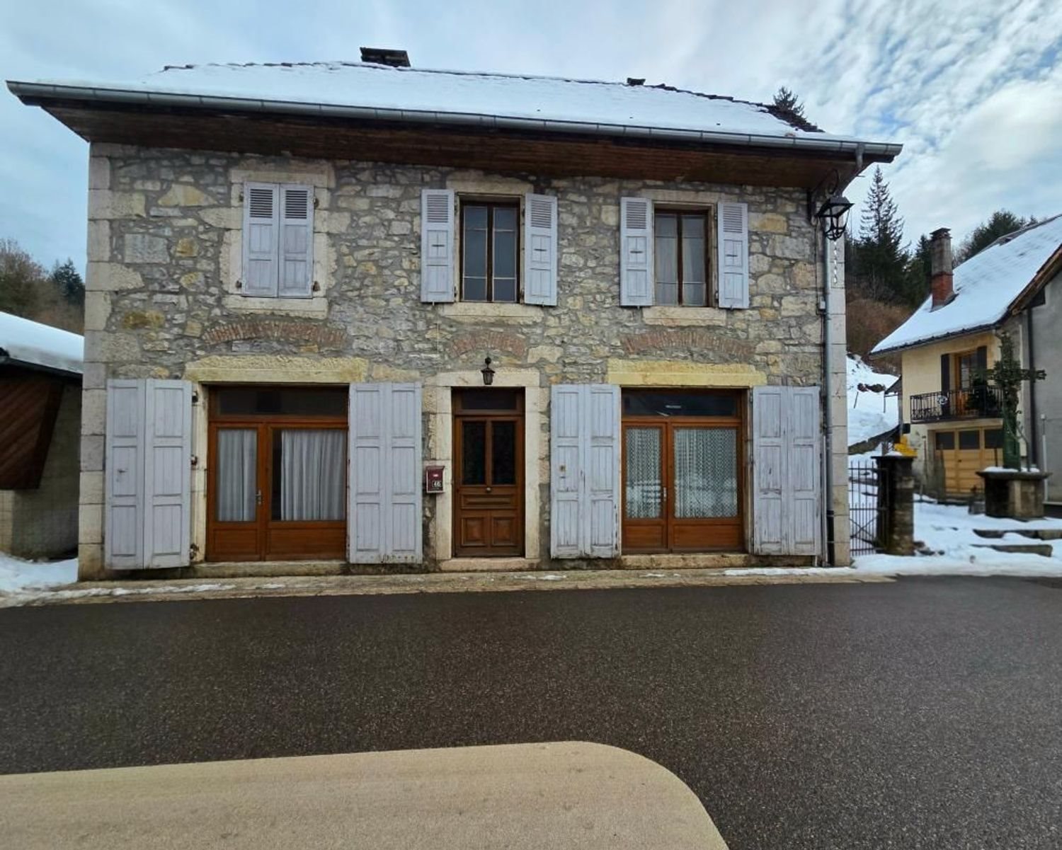 Maison à vendre, 158m², Saint-Christophe-sur-Guiers