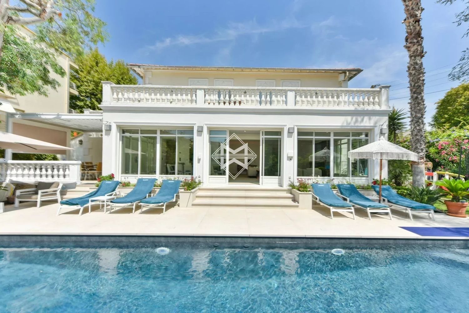 Maison à louer, 300m², Cannes