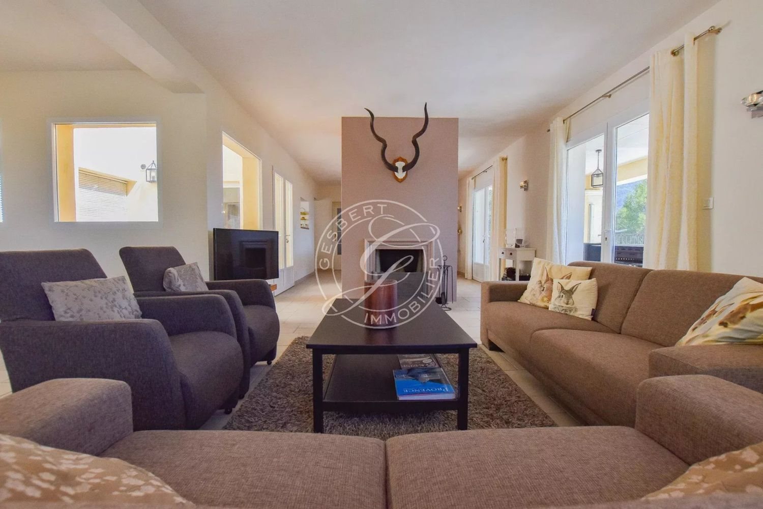 Maison à vendre, 213m², Villecroze