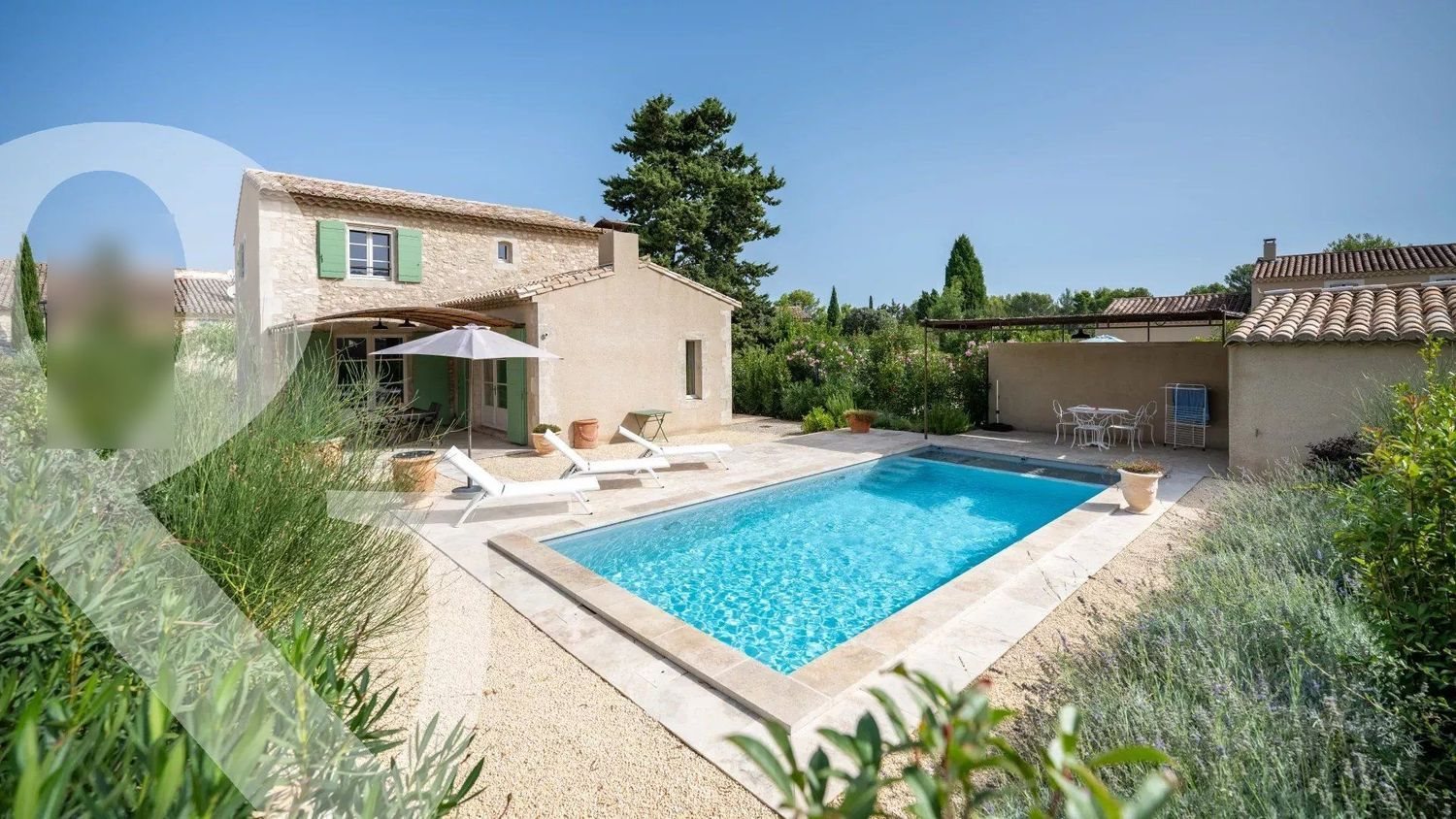 Maison à vendre, 140m², Lamanon