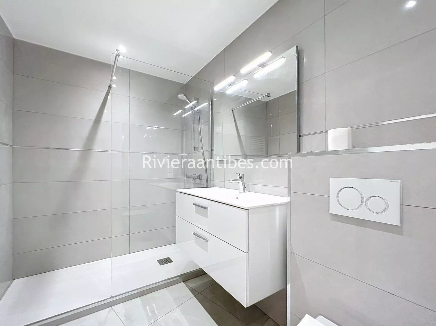 Appartement à vendre, 99m², Antibes