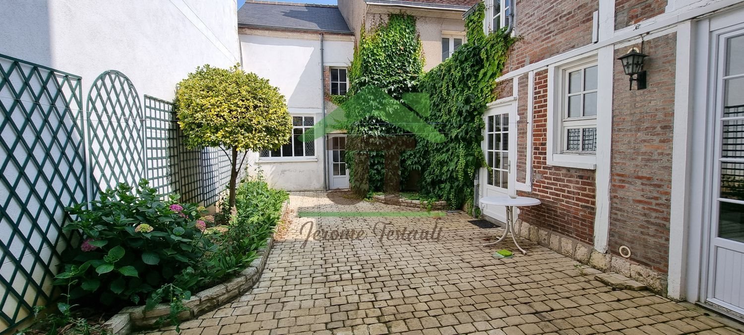 Maison à vendre, 221m², Châteaudun