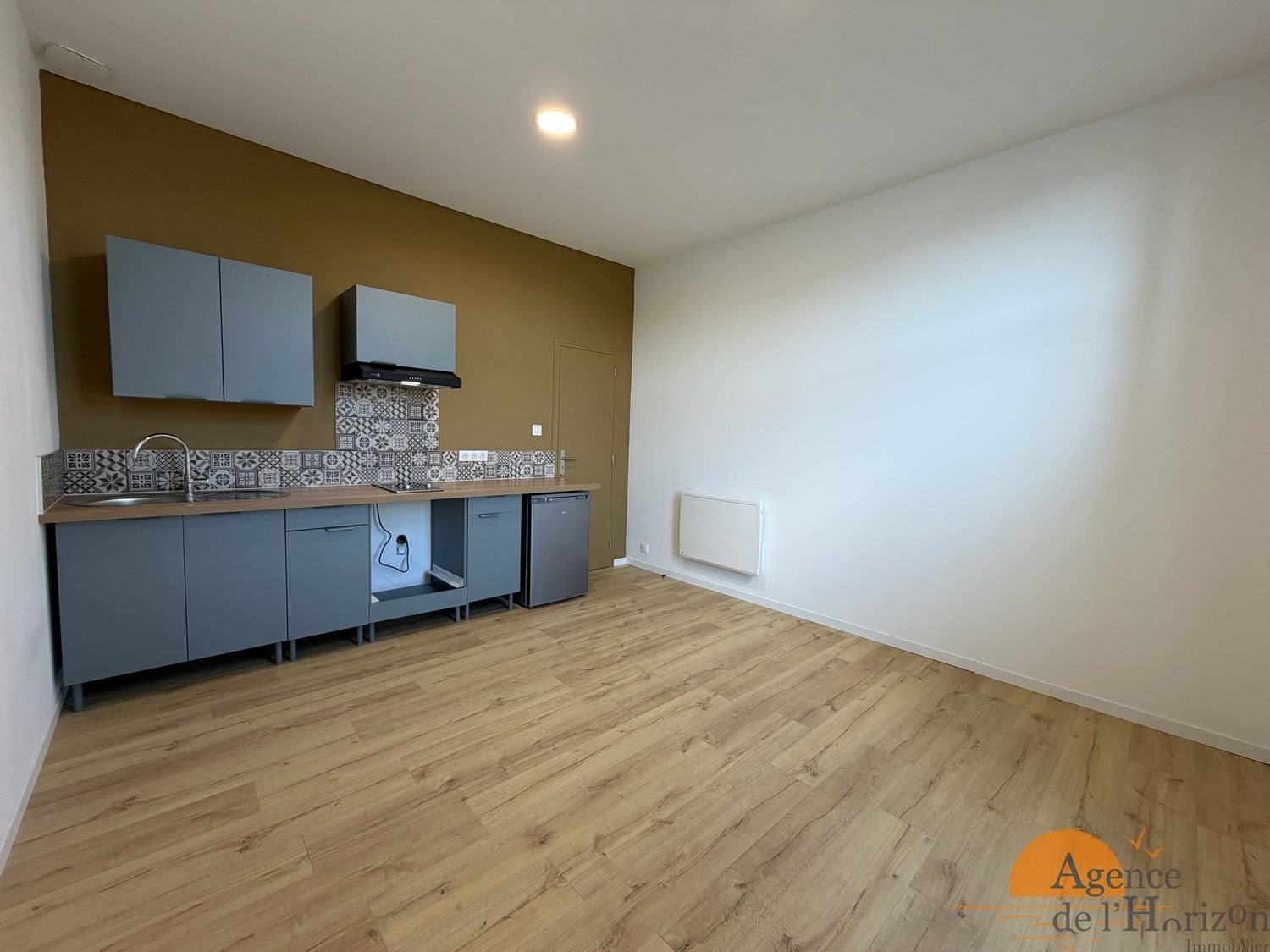 Appartement à louer, 27m², Arès