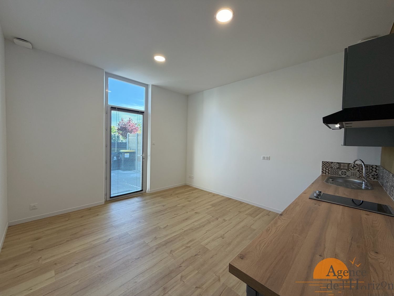 Appartement à louer, 27m², Arès