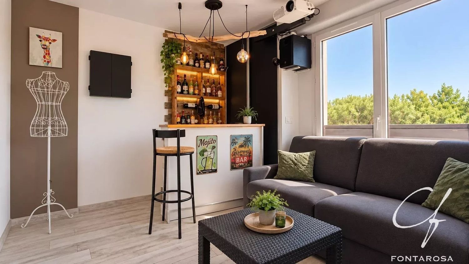 Appartement à vendre, 77m², Fréjus