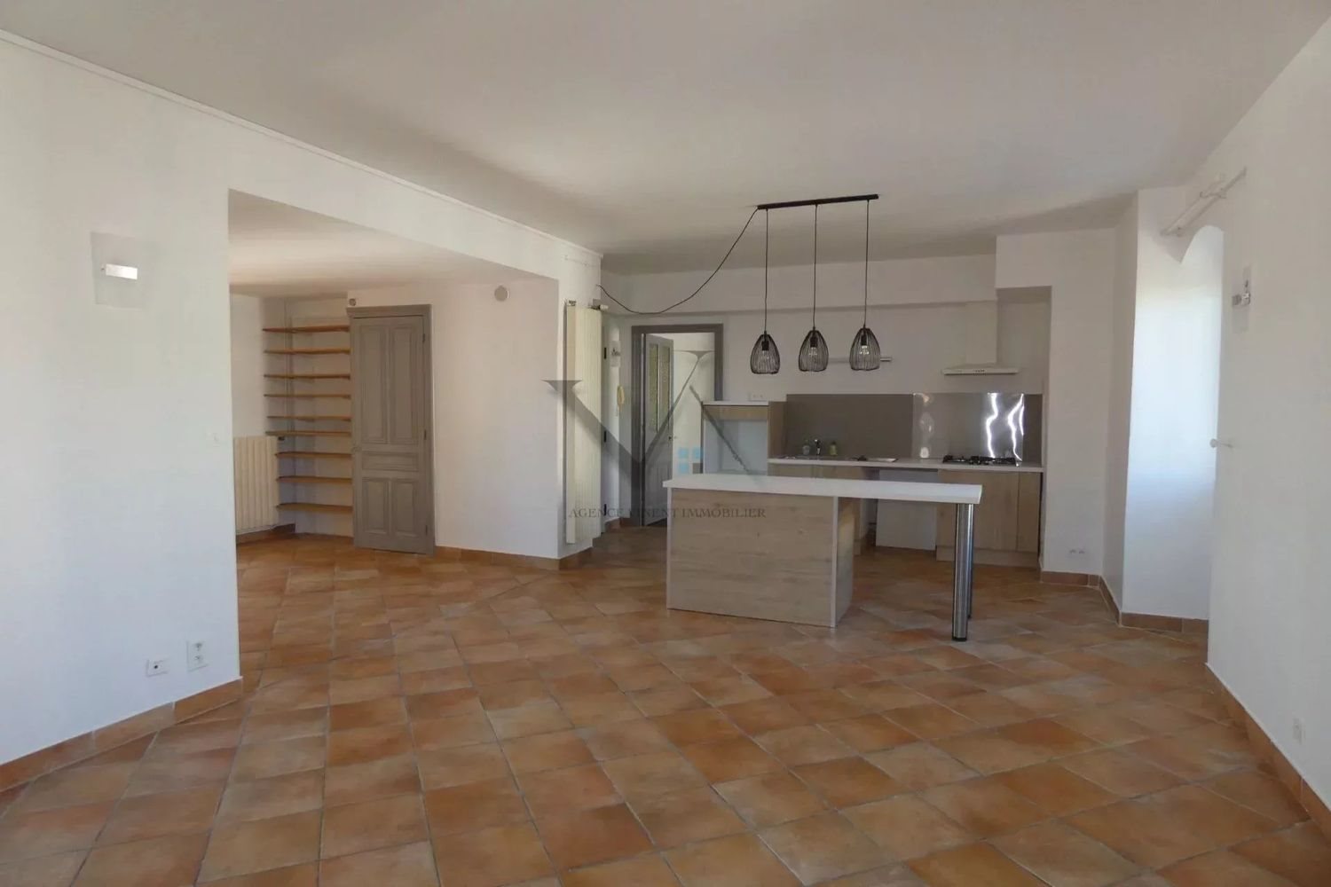 Appartement à louer, 98m², Montélimar