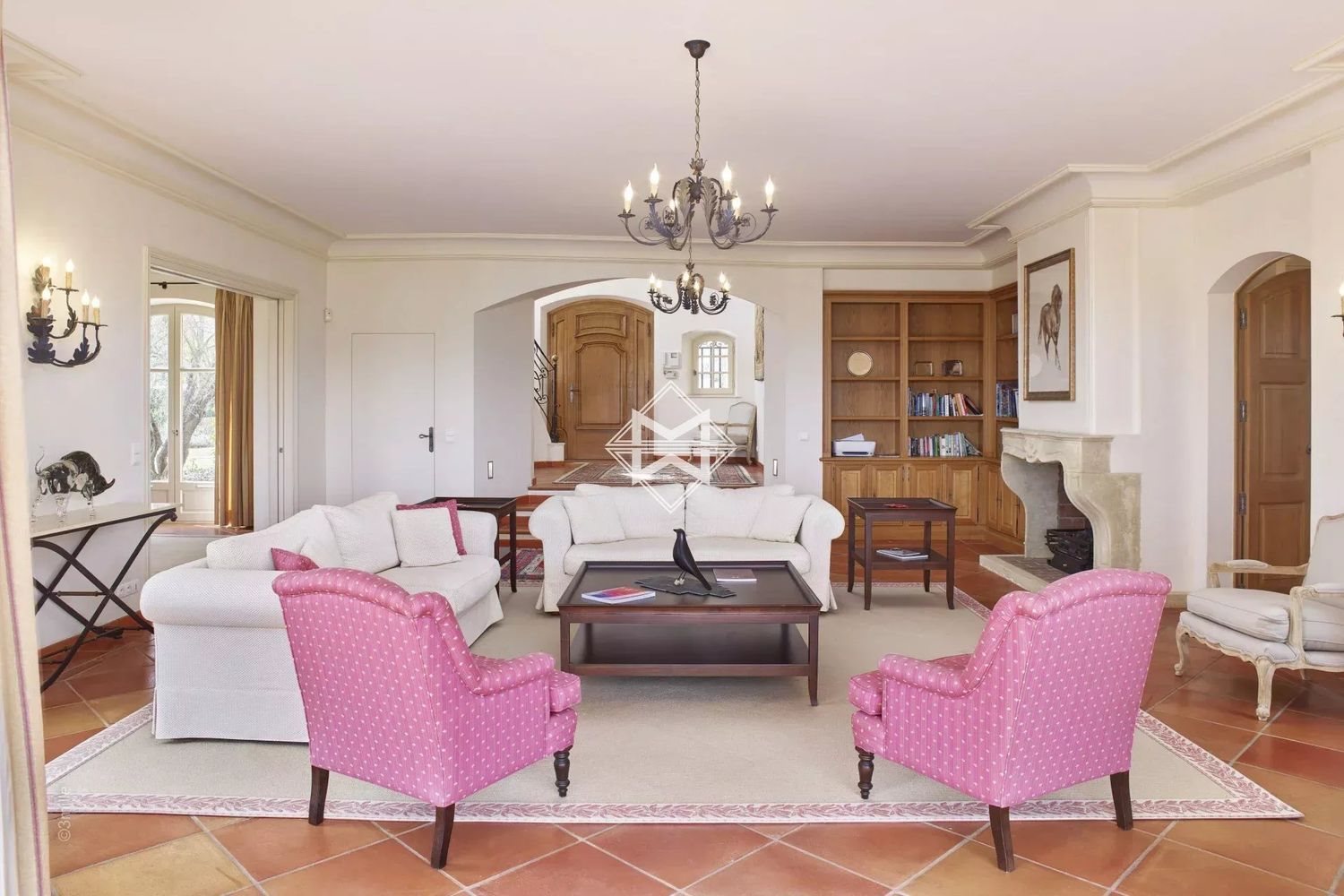 Maison à louer, 272m², Tourrettes