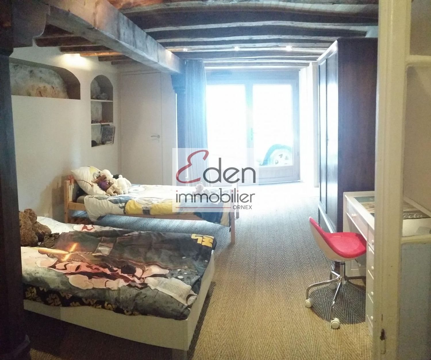 Appartement à louer, 92m², Gex