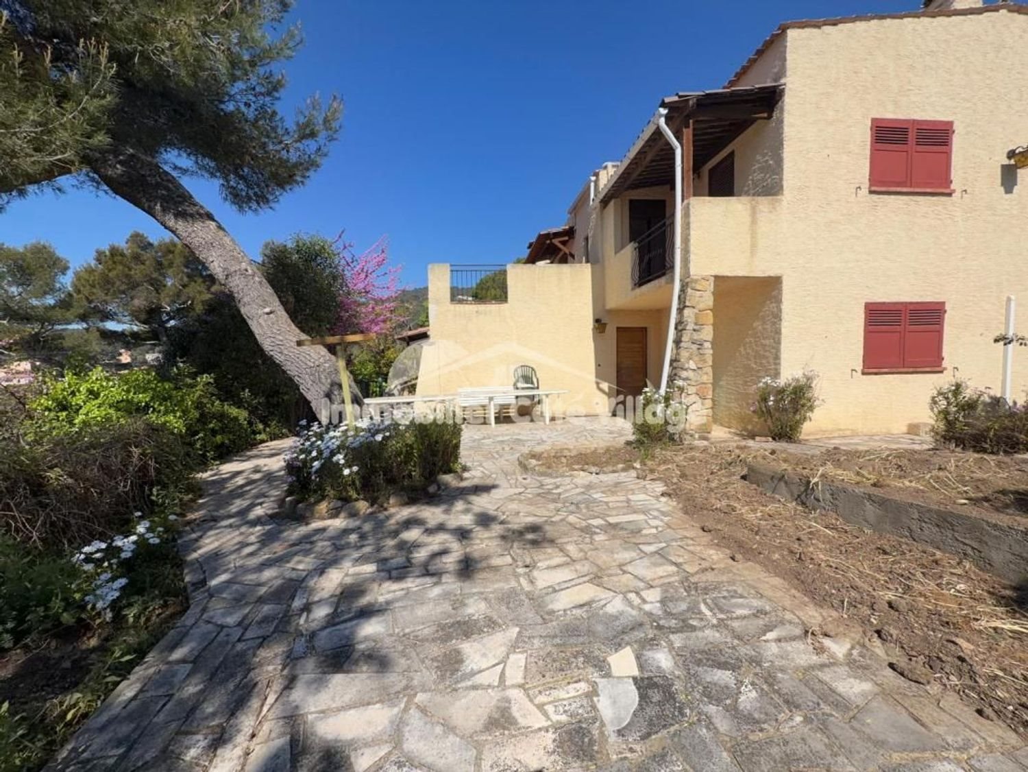 Maison à vendre, 150m², Cantaron