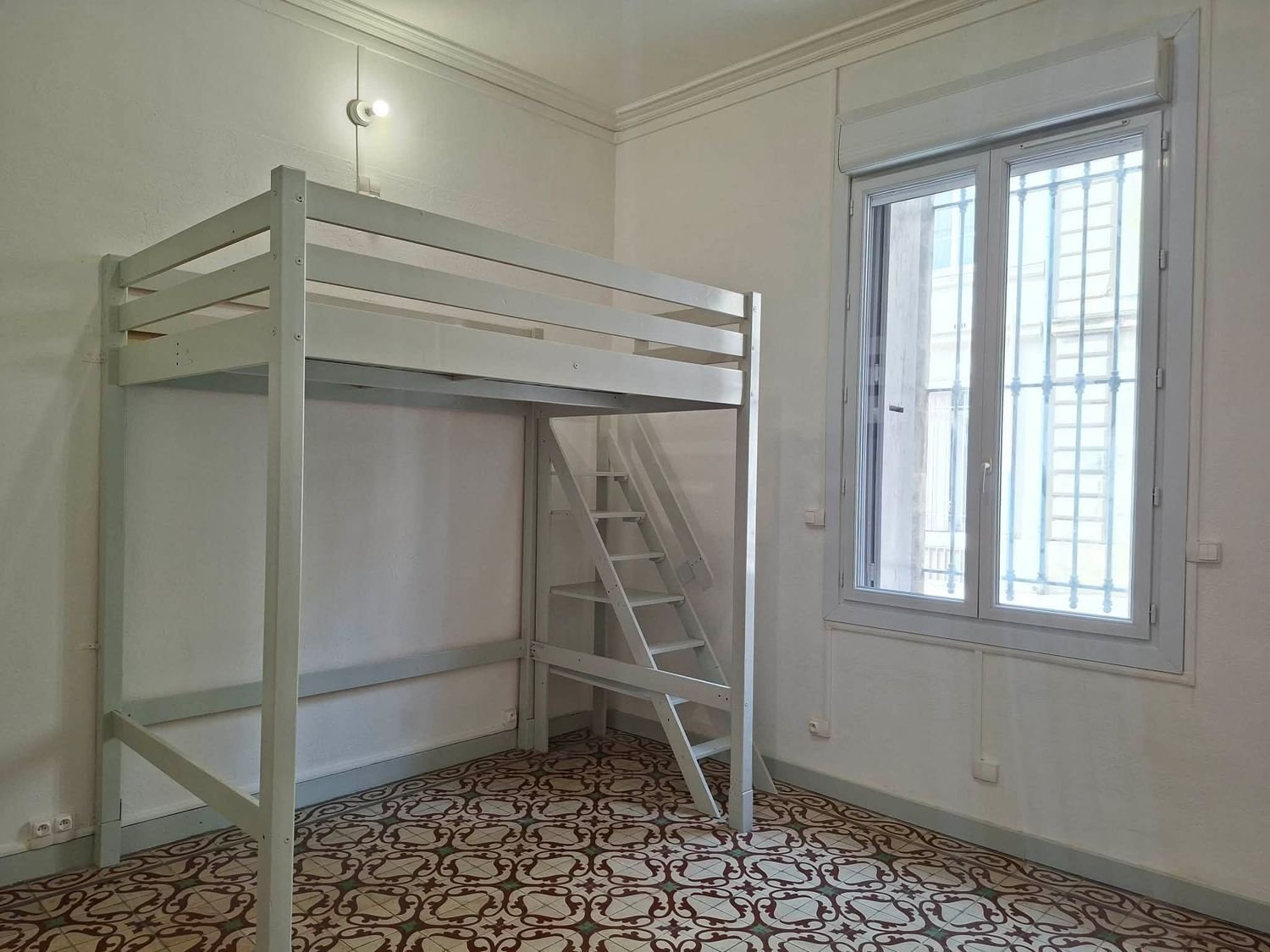 Appartement à louer, 22m², Nîmes