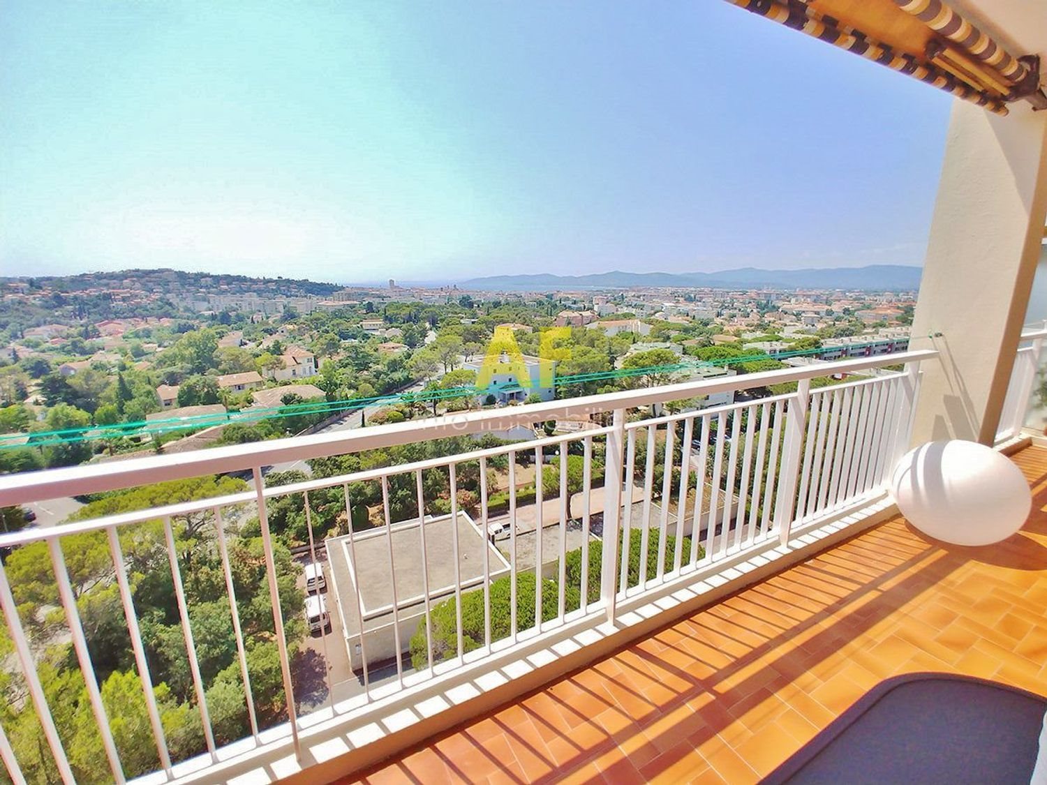 Appartement à vendre, 72m², Saint-Raphaël