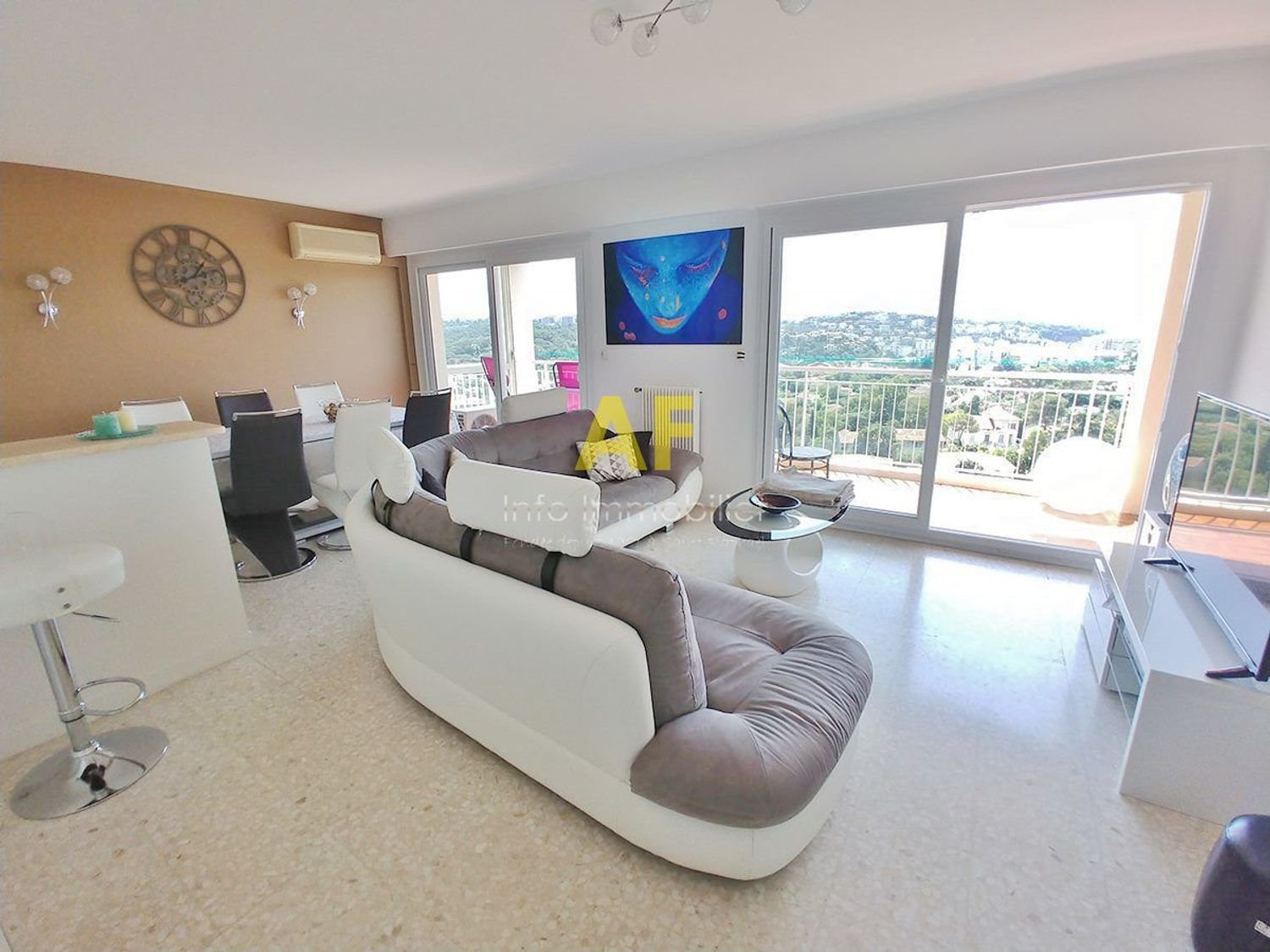 Appartement à vendre, 72m², Saint-Raphaël