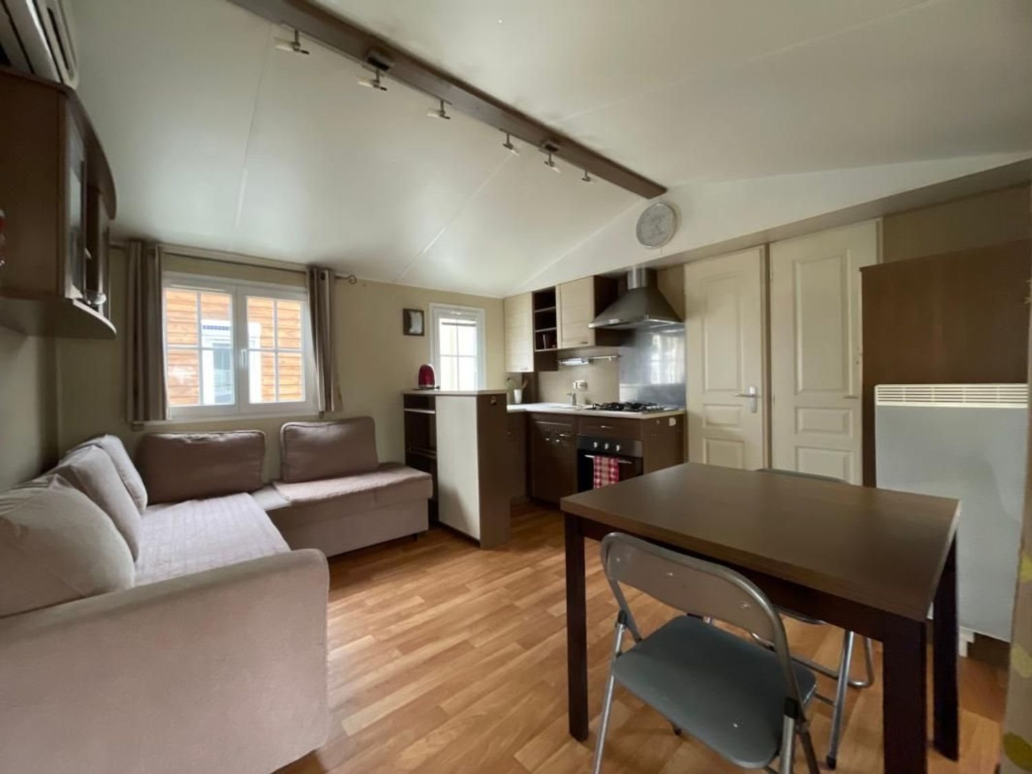 Maison à vendre, 32m², Massieux