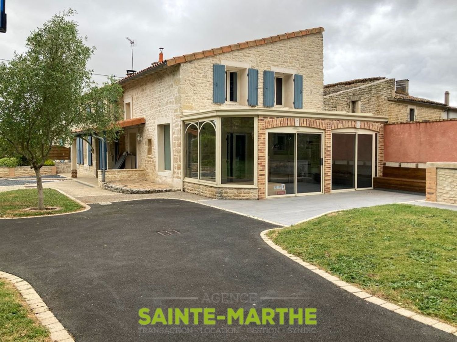 Maison à louer, 183m², Villiers-en-Plaine