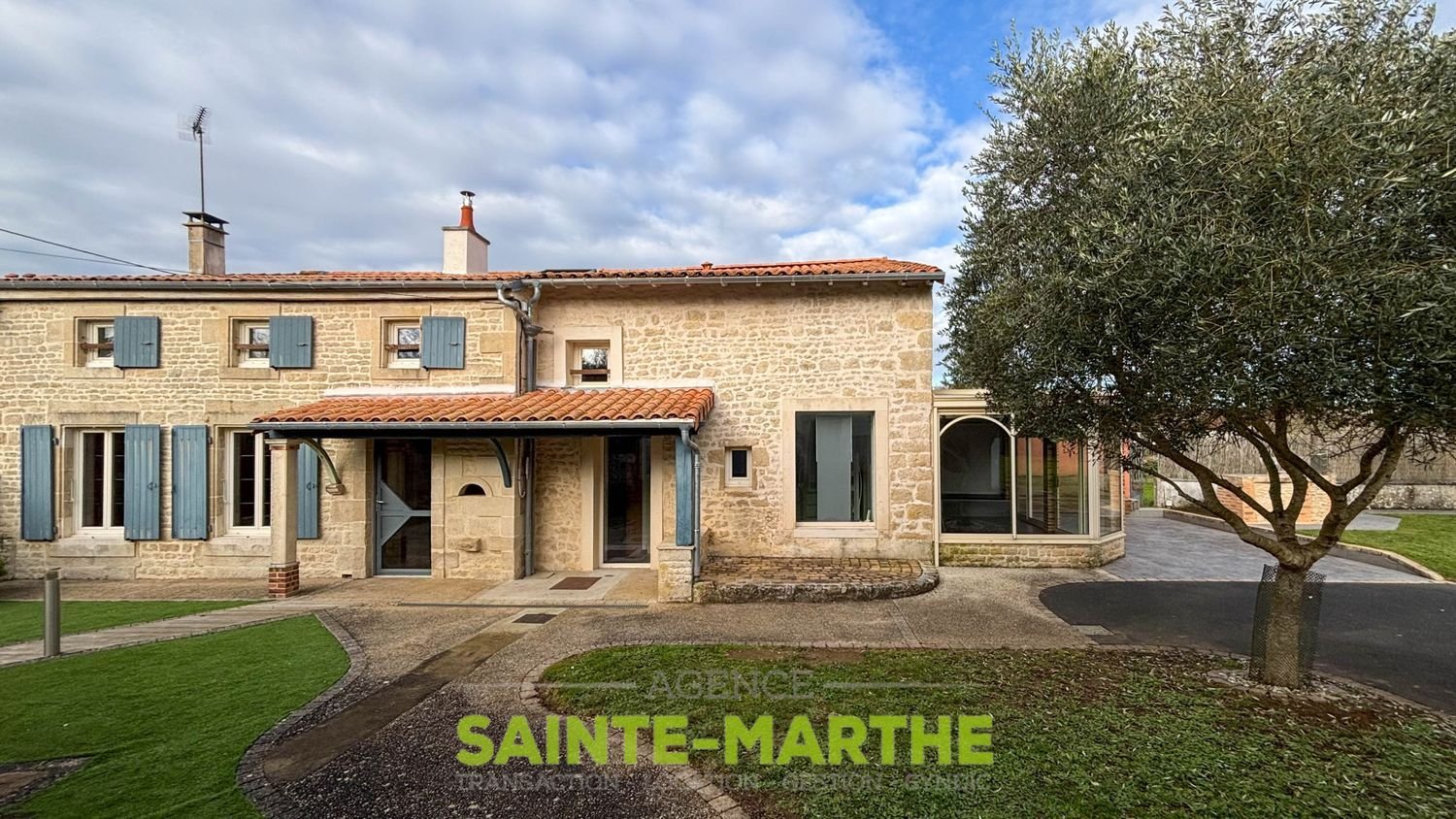 Maison à louer, 183m², Villiers-en-Plaine