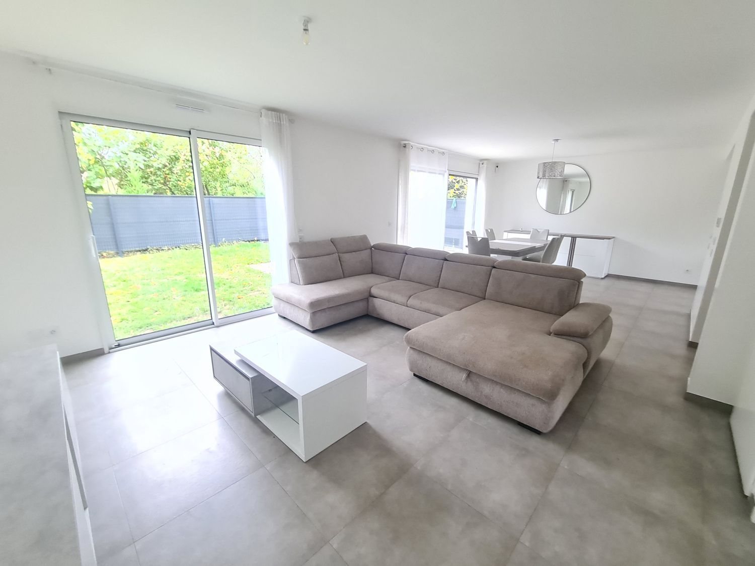 Maison à louer, 151m², Sainte-Geneviève-des-Bois