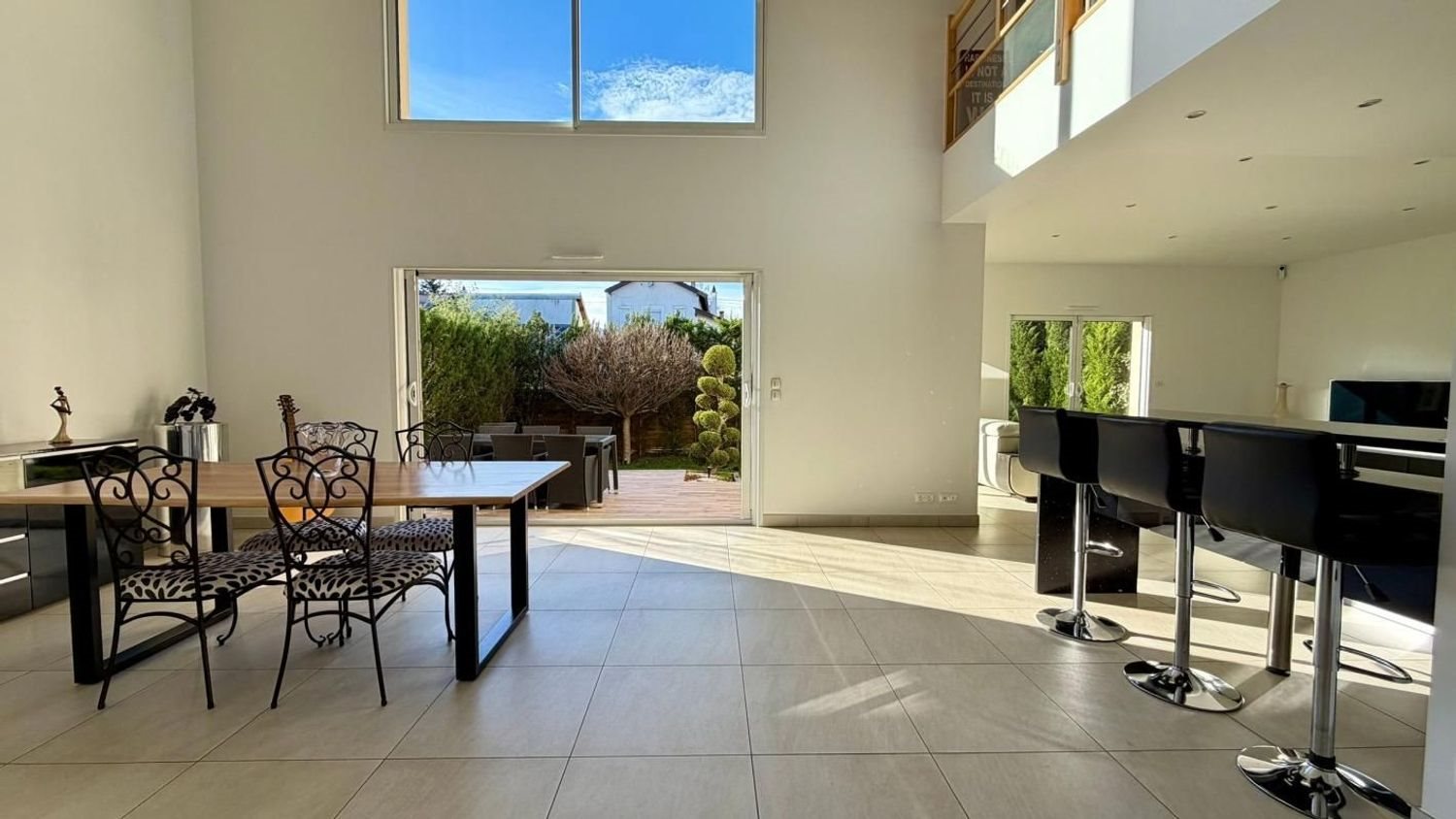 Maison à vendre, 261m², Neuilly-sur-Marne