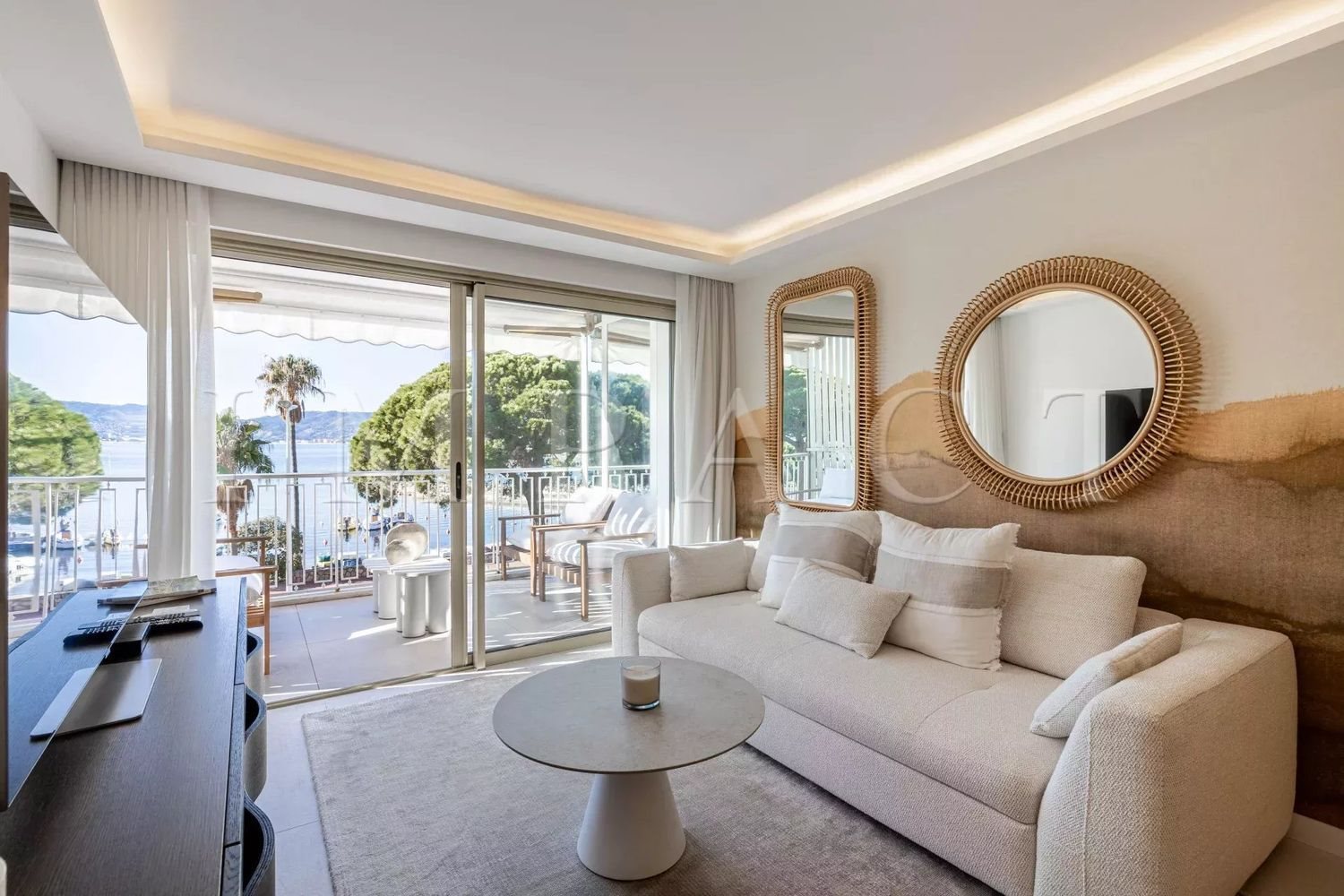 Appartement à louer, 70m², Cannes