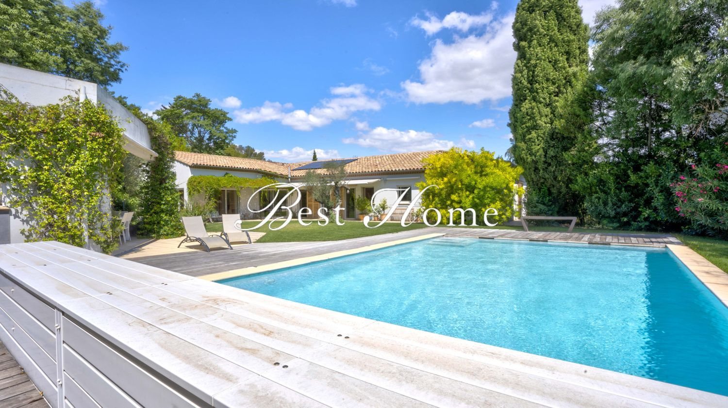 Maison à vendre, 320m², Nîmes