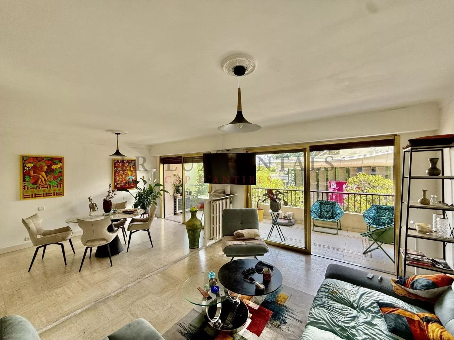 Appartement à louer, 62m², Antibes