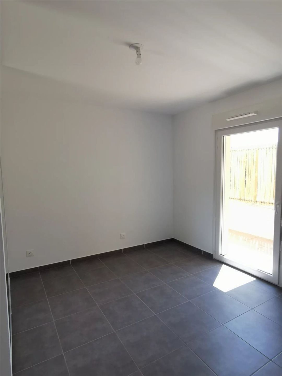 Appartement à louer, 43m², Valbonne
