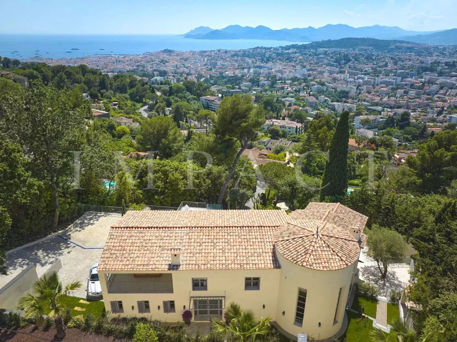Maison à louer, 450m², Le Cannet
