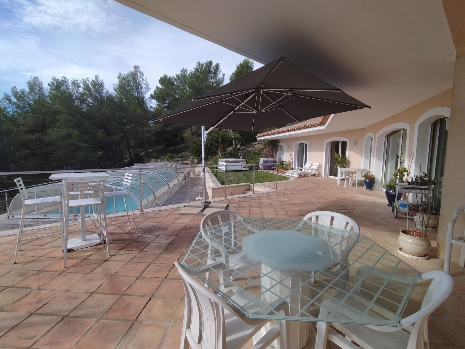 Maison à vendre, 220m², Carqueiranne