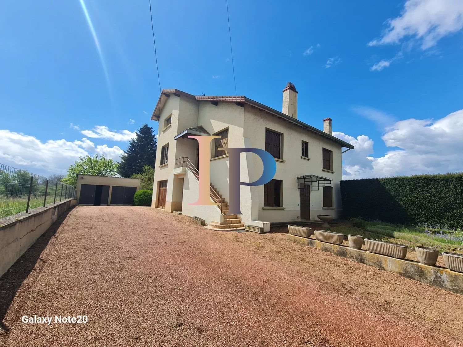 Maison à vendre, 120m², Pouilly-sous-Charlieu