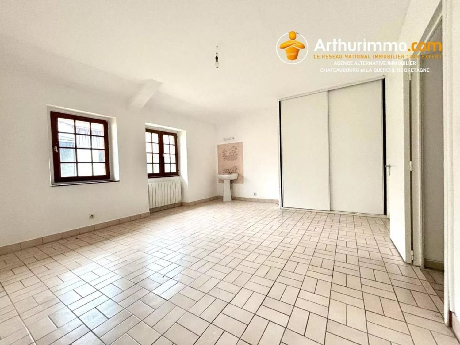 Maison à vendre, 140m², Bais