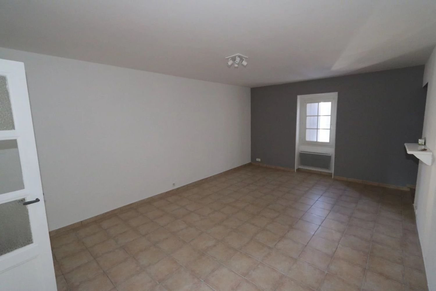 Appartement à louer, 53m², Allan