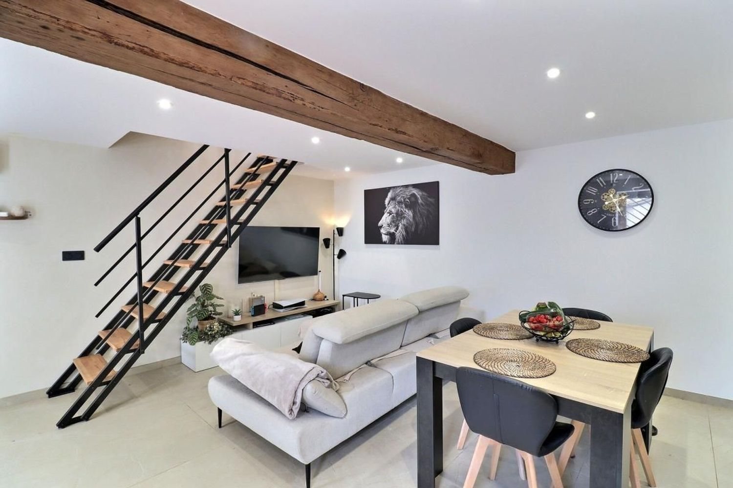 Maison à vendre, 65m², Massieu