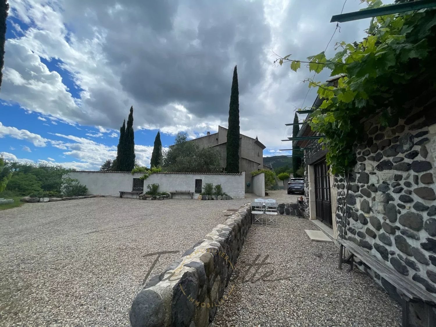 Maison à vendre, 295m², Alba-la-Romaine