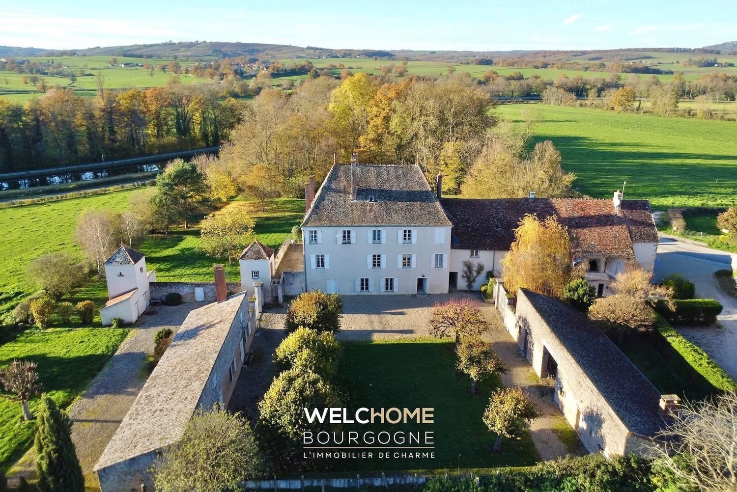 Maison à vendre, 495m², Saint-Léger-sur-Dheune