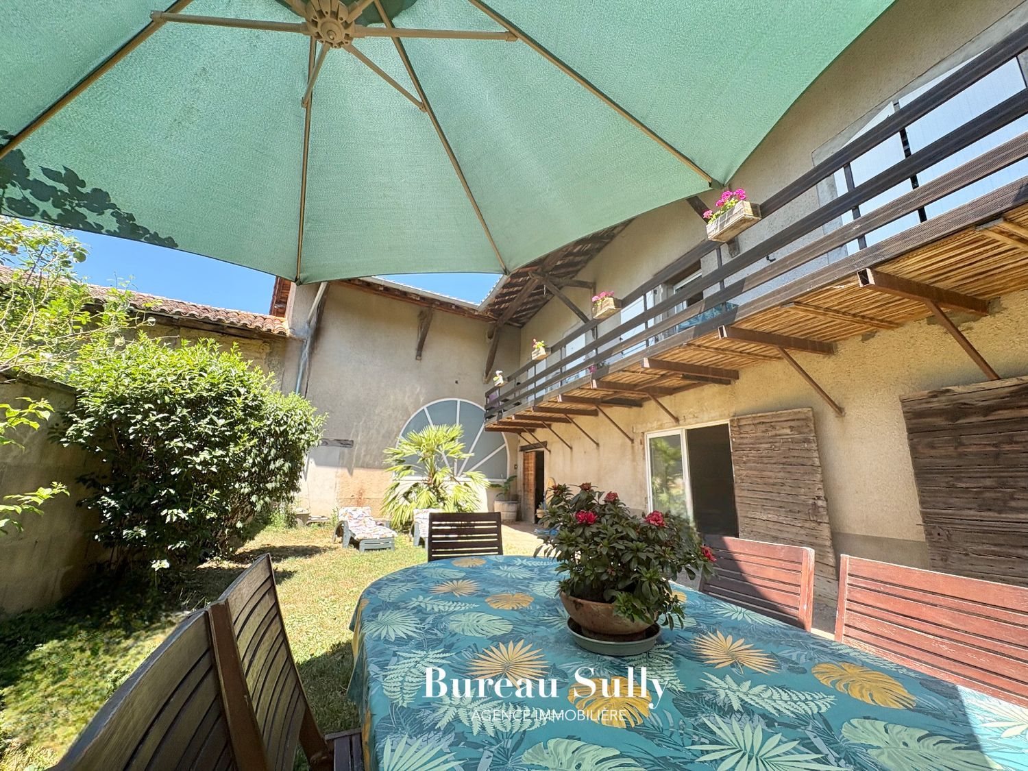 Maison à vendre, 156m², Chaleins