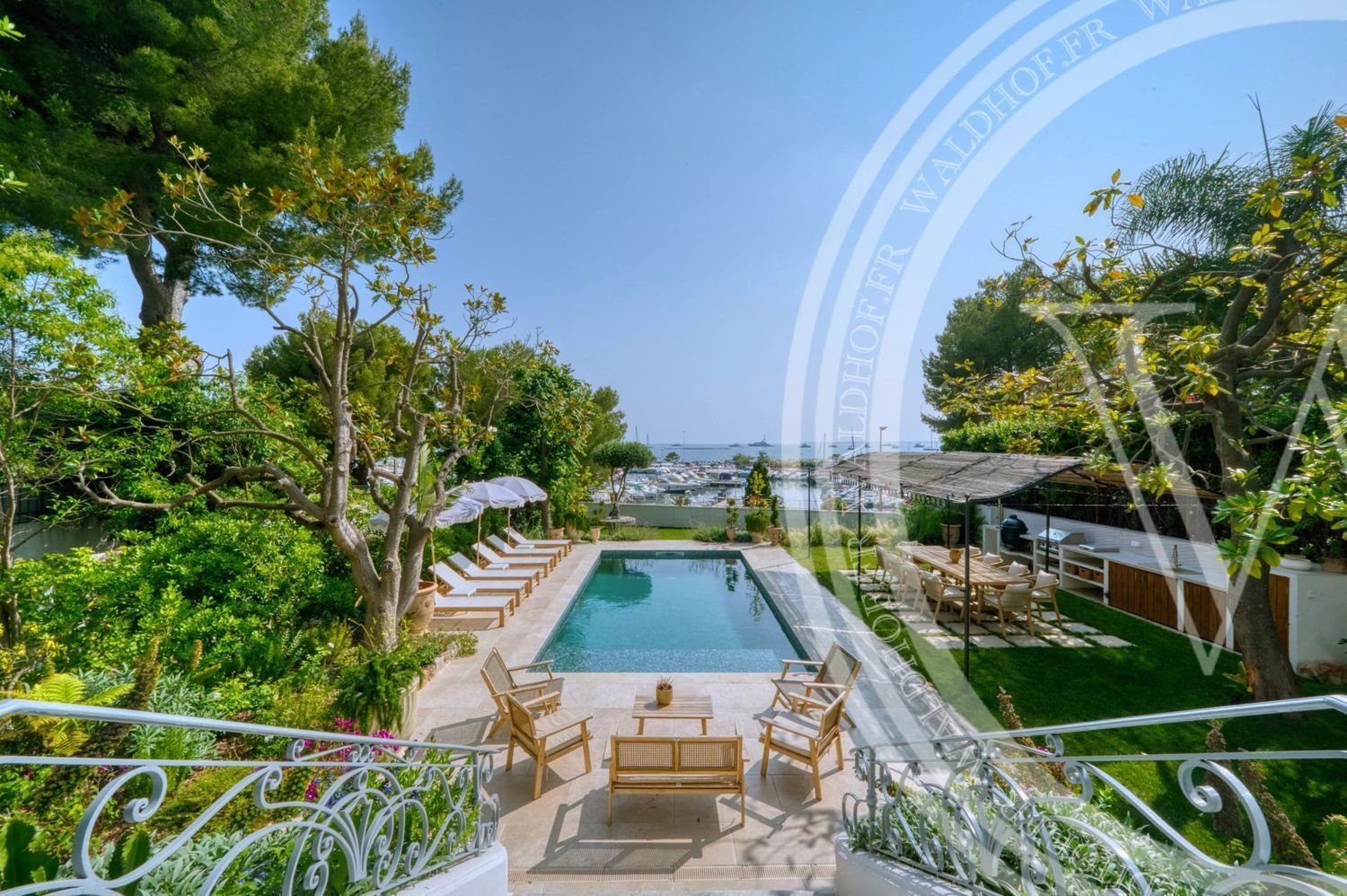 Maison à louer, 300m², Antibes