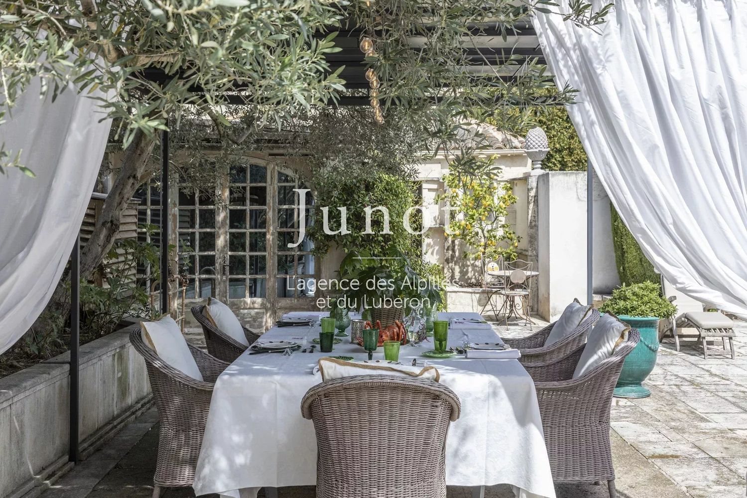 Maison à louer, 200m², Paradou