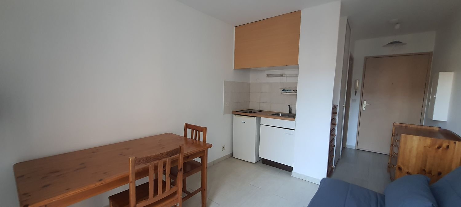 Appartement à louer, 16m², Nice