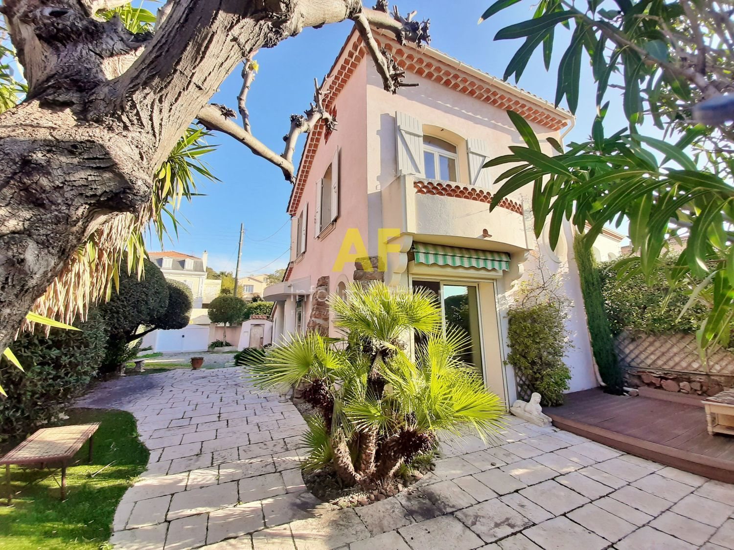 Maison à vendre, 107m², Saint-Raphaël