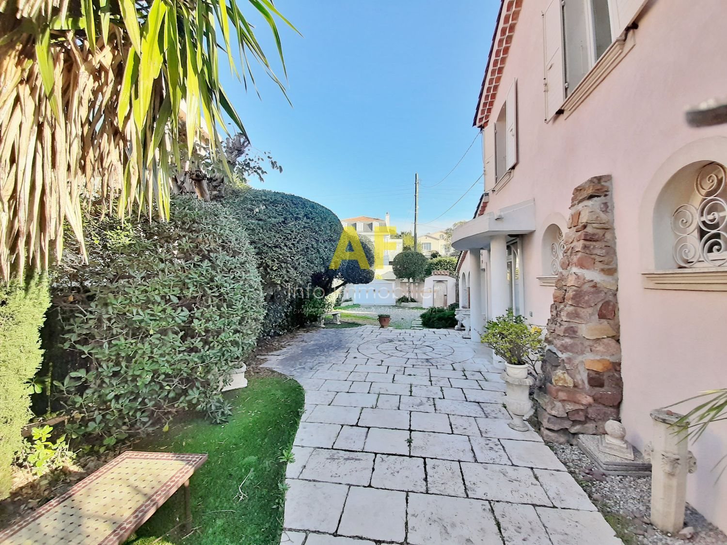Maison à vendre, 107m², Saint-Raphaël