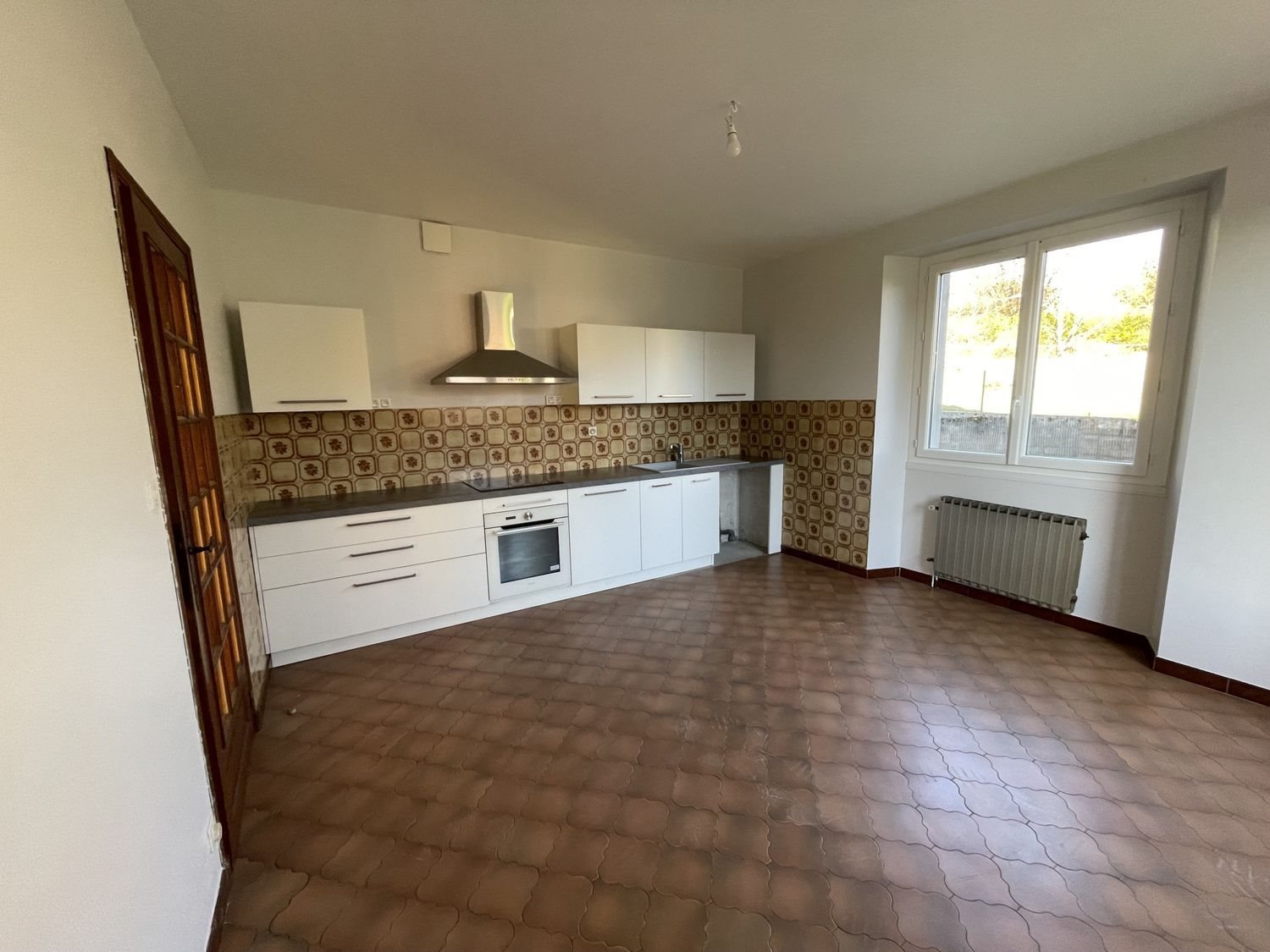 Maison à louer, 134m², Rieupeyroux