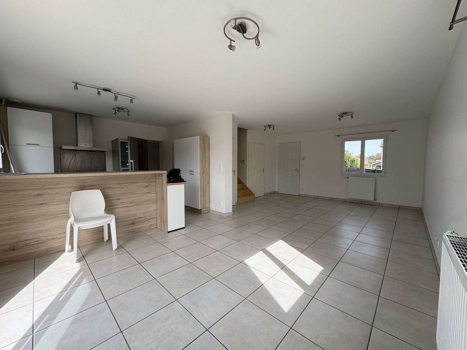 Maison à louer, 89m², Civrieux-d'Azergues